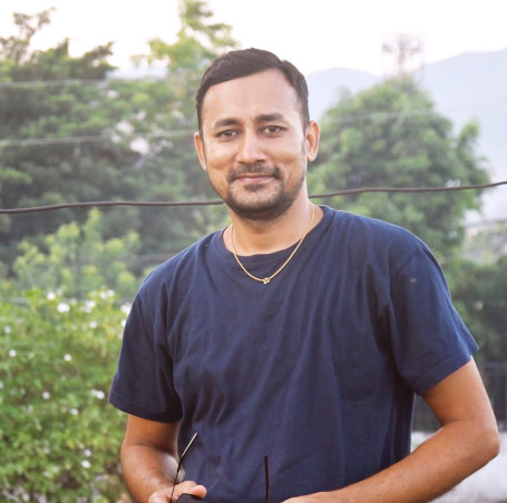 इन्द्र बहादुर बम